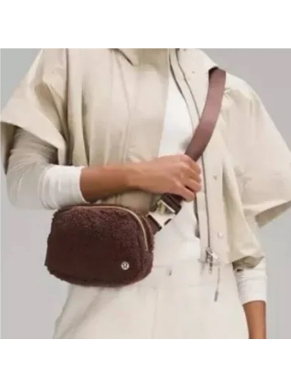 Lululemon Everywhere Sherpa Belt Bag - BROWN/TEDDY